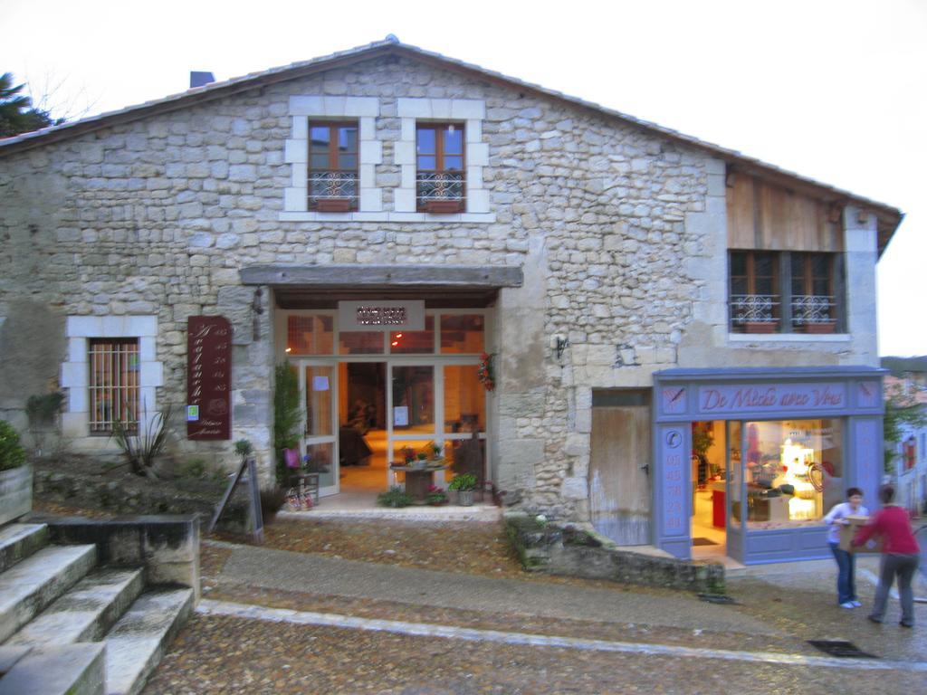 "Cote Plage" Aubeterre-sur-Dronne Exterior photo